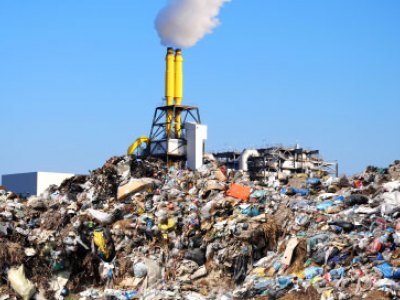 Brasil poderia produzir um terço de energia de Itaipu a partir do lixo